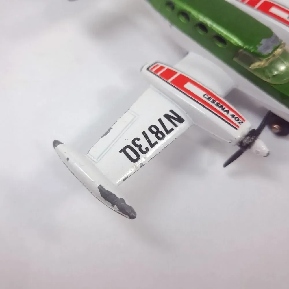 MATCHBOX Sky Busters 1974 SP9 Cessna 402 plane Airplane Macau Diecast green